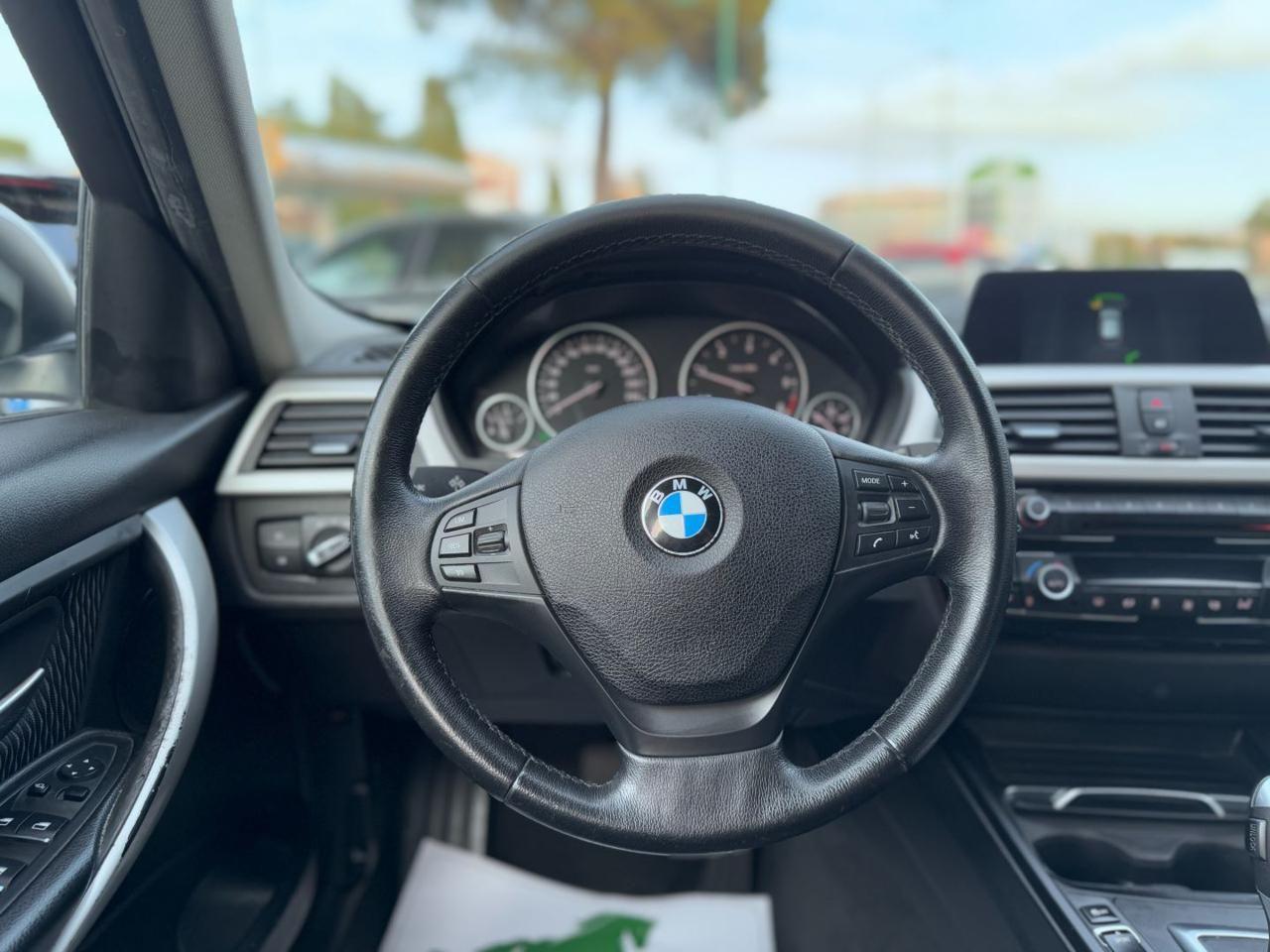 BMW 320 d Touring Business Advantage aut.