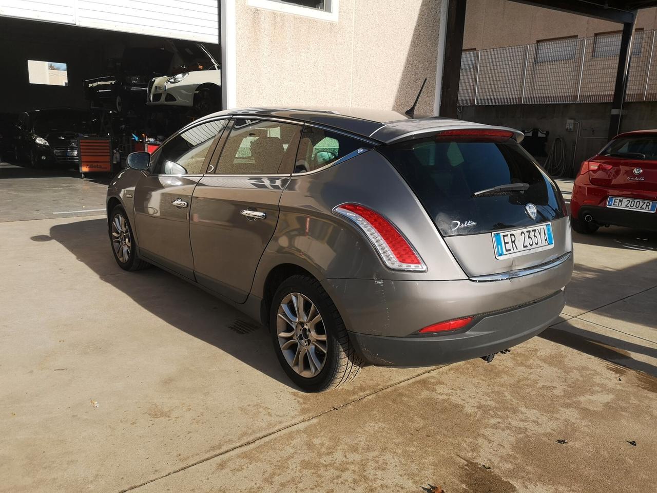 Lancia Delta 1.6 MJT DPF Oro