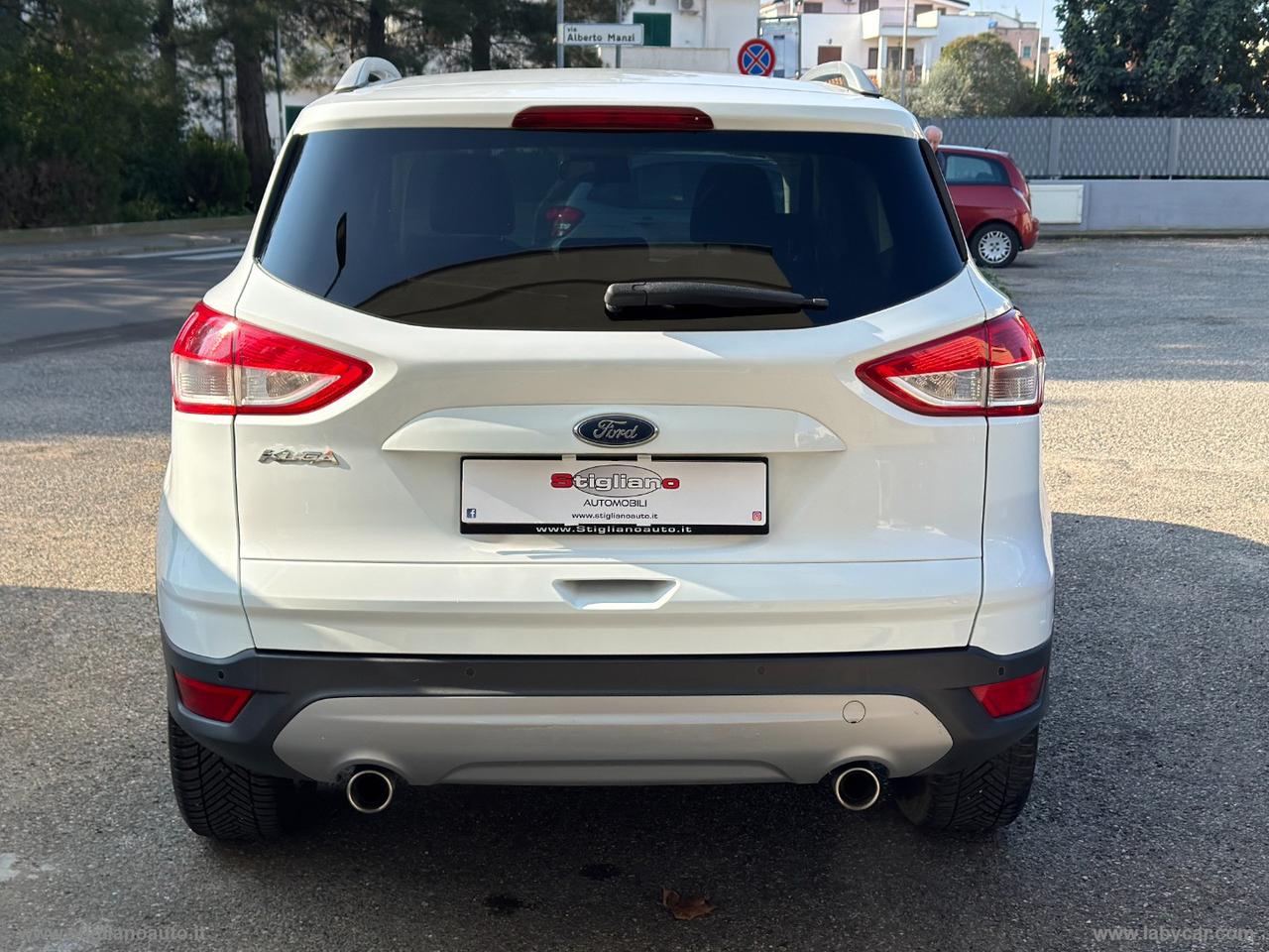 FORD Kuga 2.0 TDCI 120 CV S&S 2WD Titanium