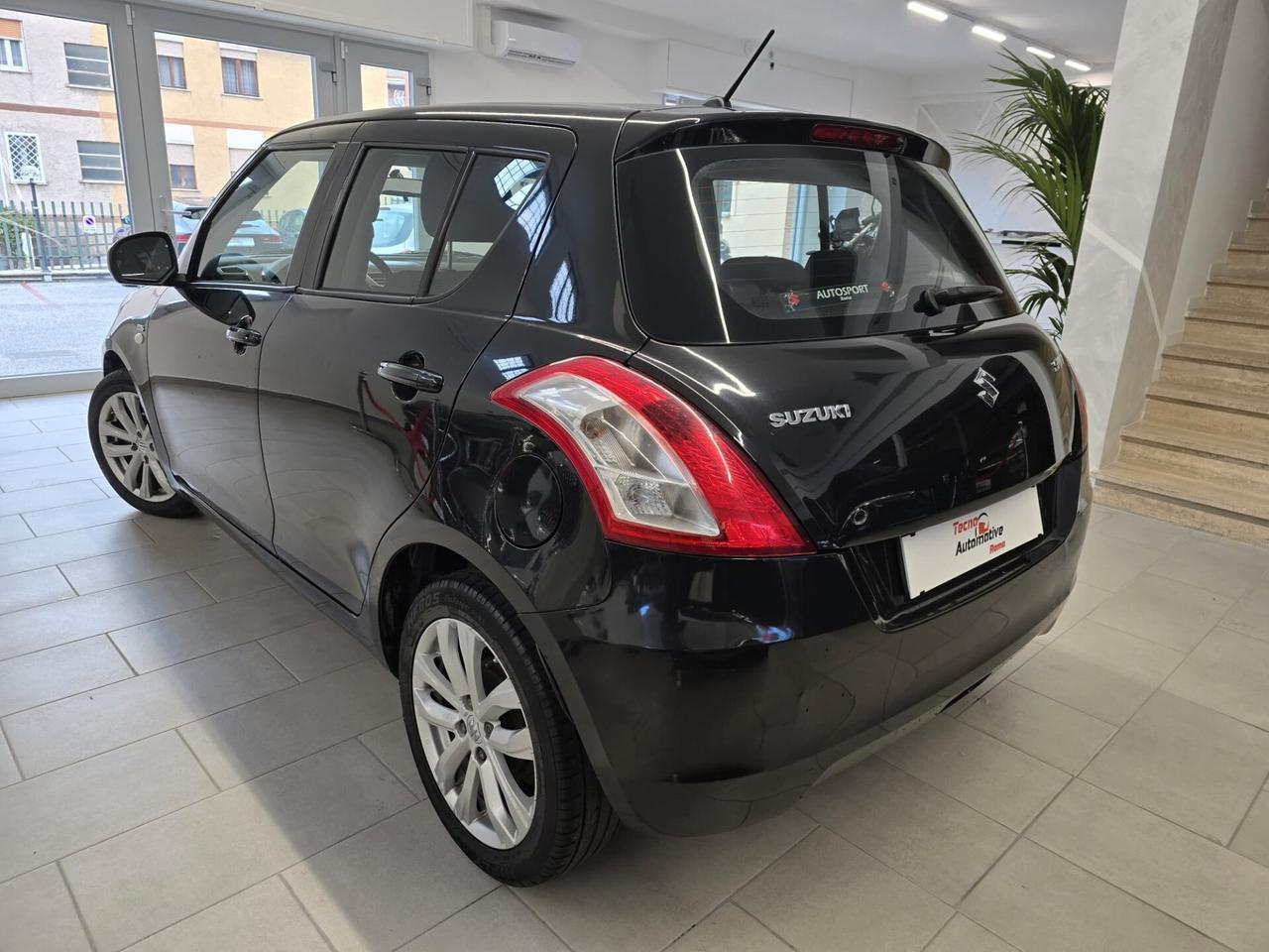 Suzuki Swift 1.3 DDiS 5 porte B-Cool