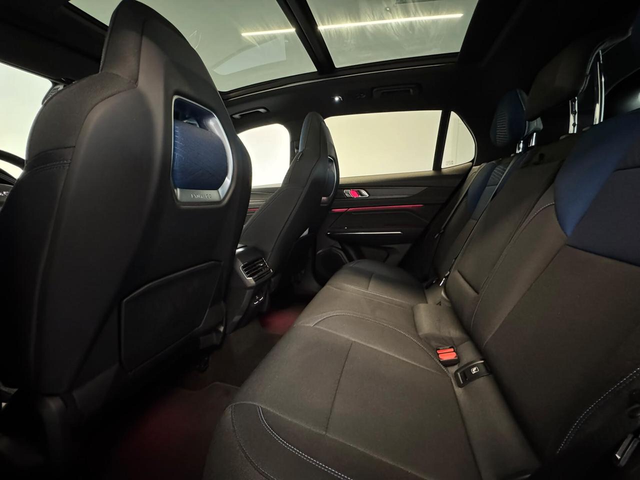 Lynk&co 01 PHEV
