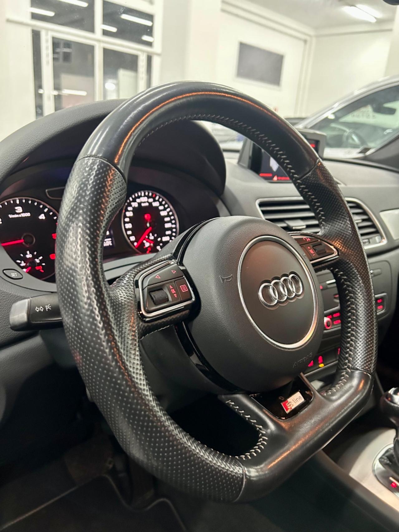 Audi Q3 2.0 TDI S tronic S-Line FINANZIABILE