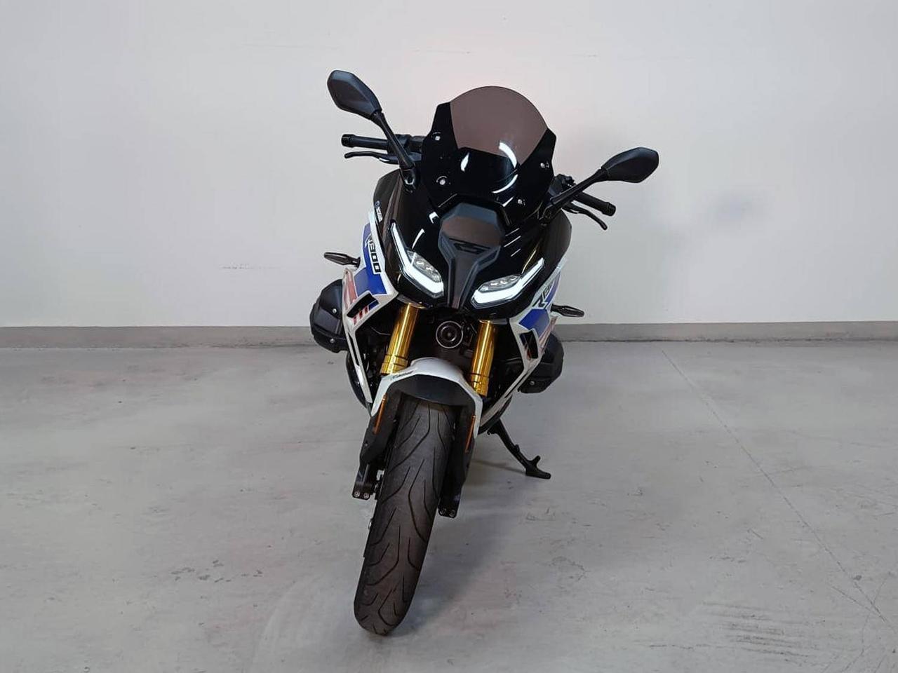 BMW R 1300 RS Performance