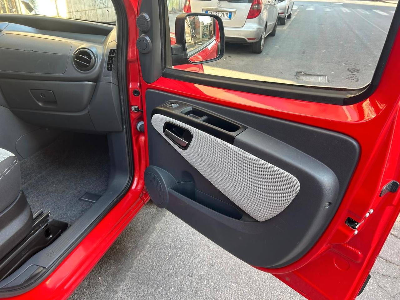 Fiat Qubo 1.3 MJT 75 CV Trekking