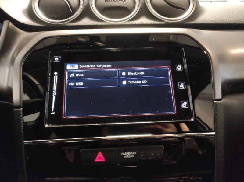 SUZUKI Vitara (2015) - Vitara 1.4 Hybrid Cool