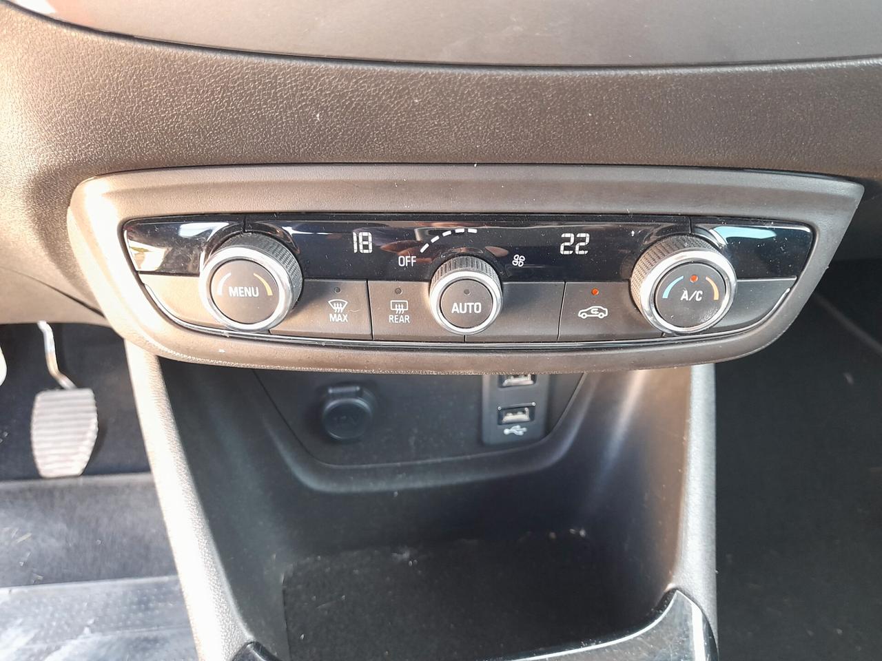 Opel Crossland 1.5 Ecotec D 110 cv Elegance