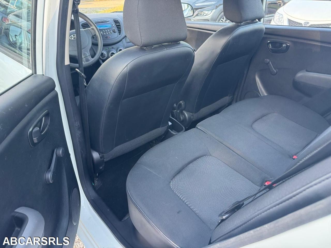 HYUNDAI - i10 - 1.1 12V Classic - NEOPATENTATI - FINANZIABILE