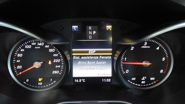 MERCEDES-BENZ C 220 d Auto Cabrio AMG