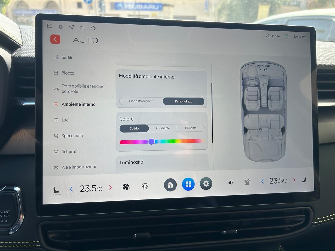 Lynk&co 01 PHEV More