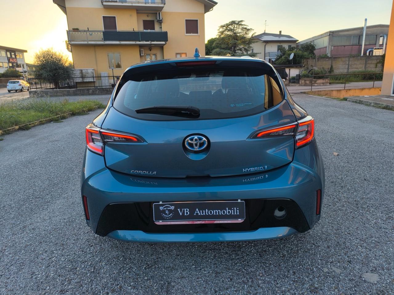 Toyota Corolla 1.8 Hybrid Active