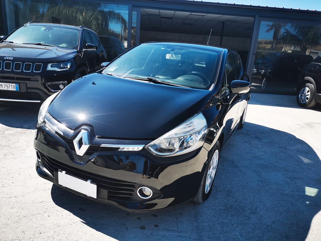 Renault Clio 1.2 75CV GPL 5 porte Live-NAVI 2013