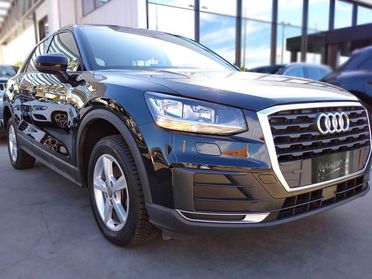 AUDI Q2 30 TDI S tronic Business