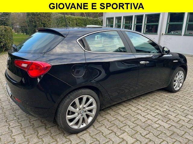 ALFA ROMEO Giulietta 1.6 JTDm-2 Distinctive Euro6