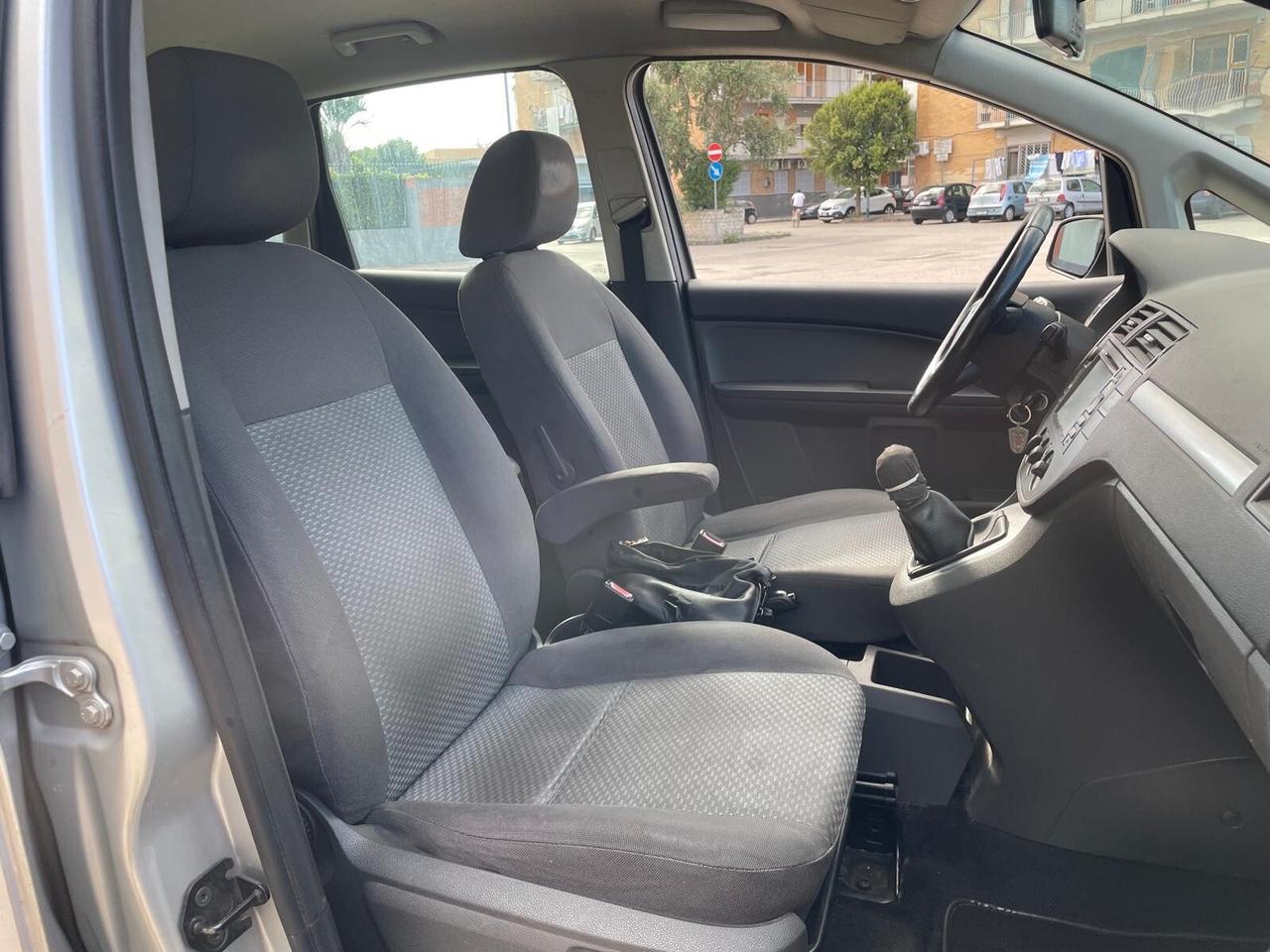 Ford Focus C-Max 1.6 TDCi (90CV) in ottime condizioni