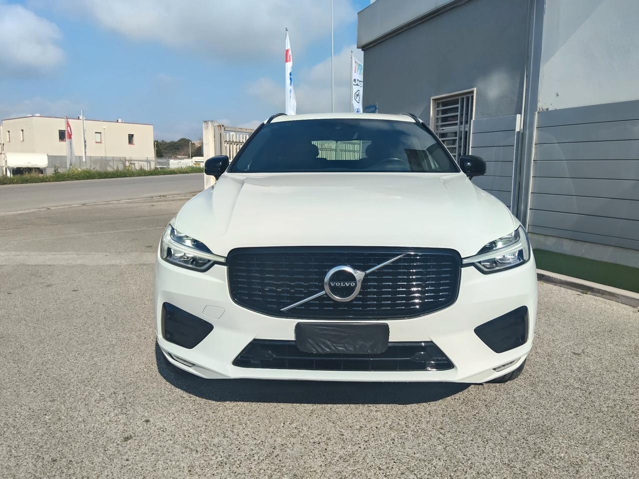 Volvo XC 60 XC60 B4 (d) AWD Geartronic R-design