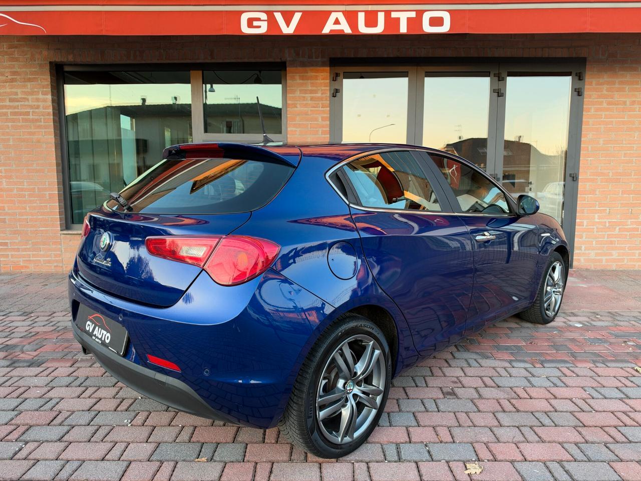 Alfa Romeo Giulietta 1.6 JTDm-2 105 CV Exclusive