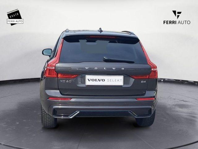 VOLVO XC60 B4 automatico Plus Dark