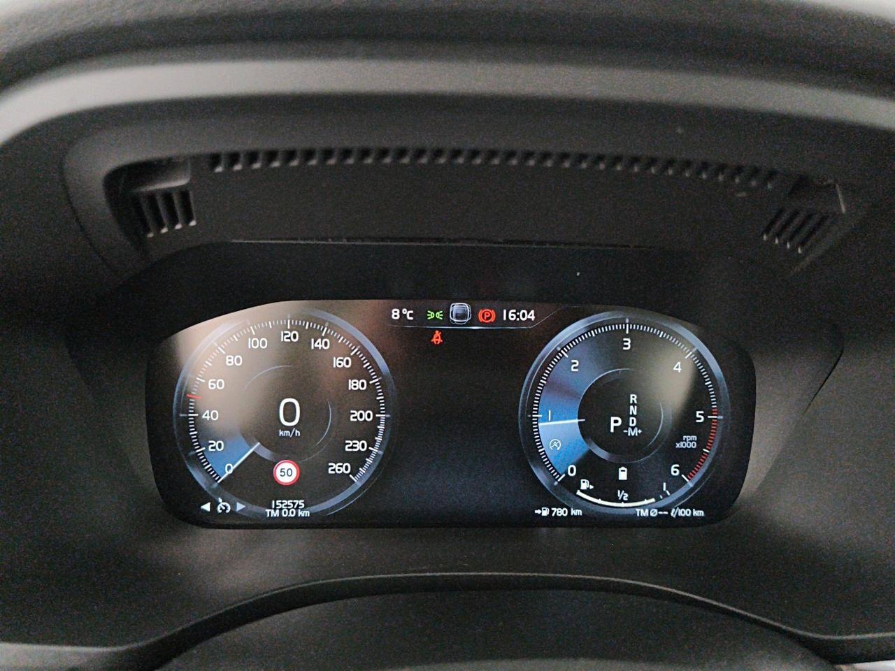 Volvo XC60 2.0 b4 Business Plus awd