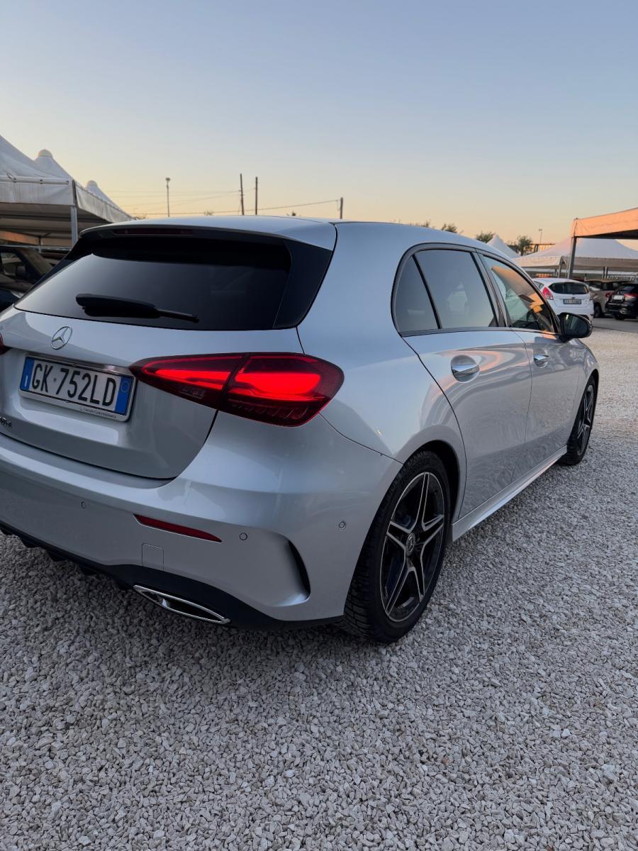 MERCEDES - Classe A - A 200 d Automatic Premium