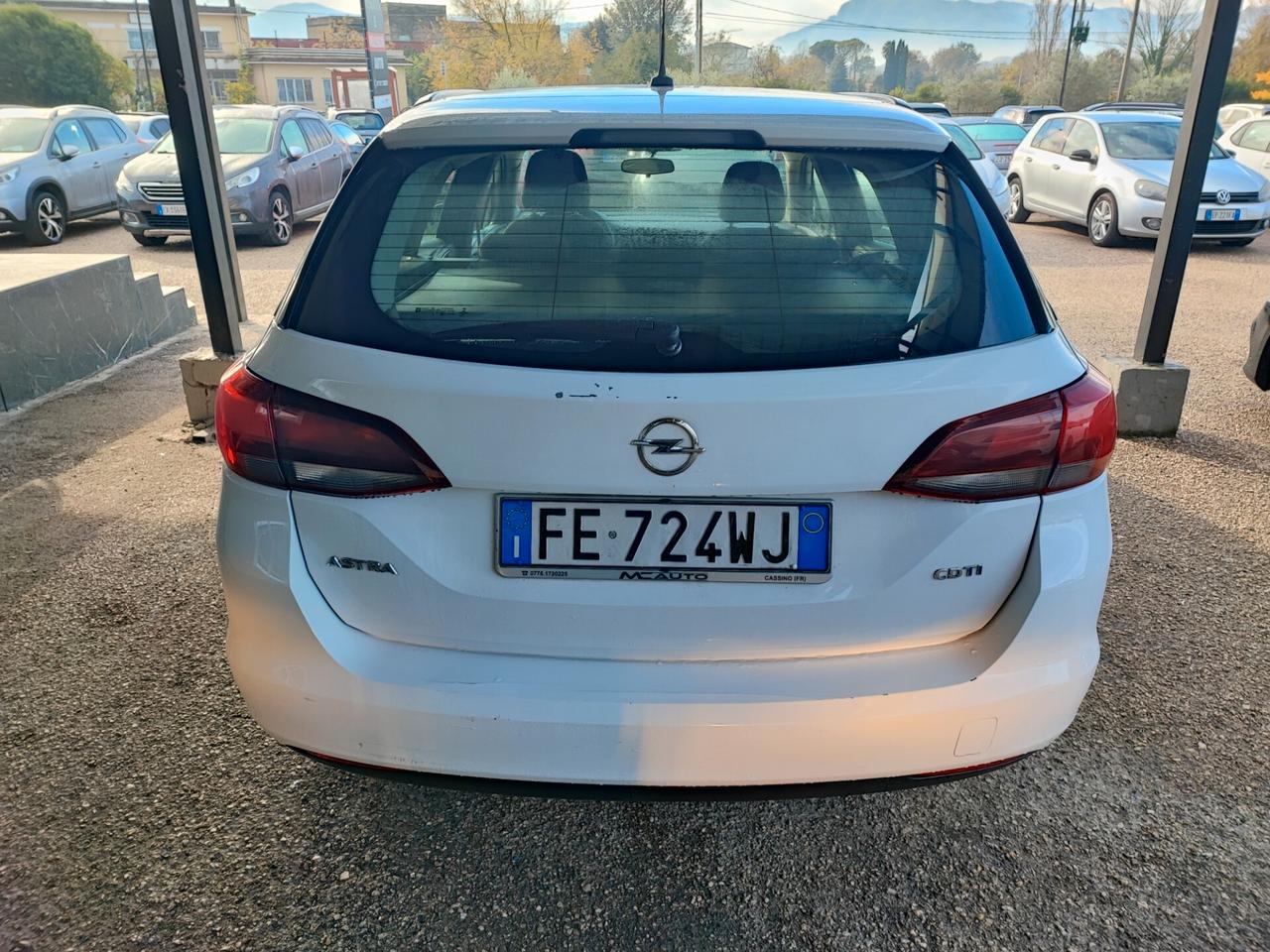 Opel Astra 1.6 CDTi 110CV Start&Stop Sports Tourer Bus. Premium