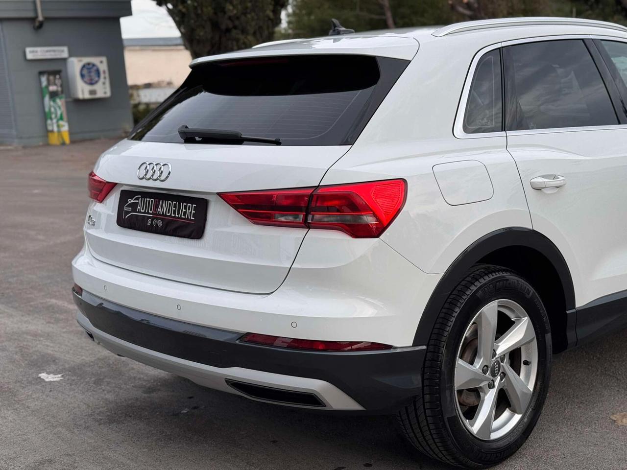 Audi Q3 35 TDI S tronic Business Advanced/18/NAVI/IVA ESPOSTA