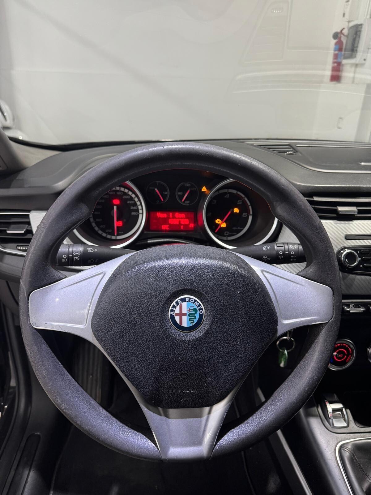 Alfa Romeo Giulietta 1.6 JTDm-2 105 CV Exclusive