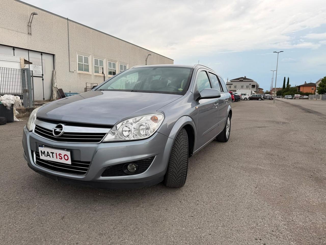 Opel Astra CDTI Station Wagon Cosmo 150000 KM