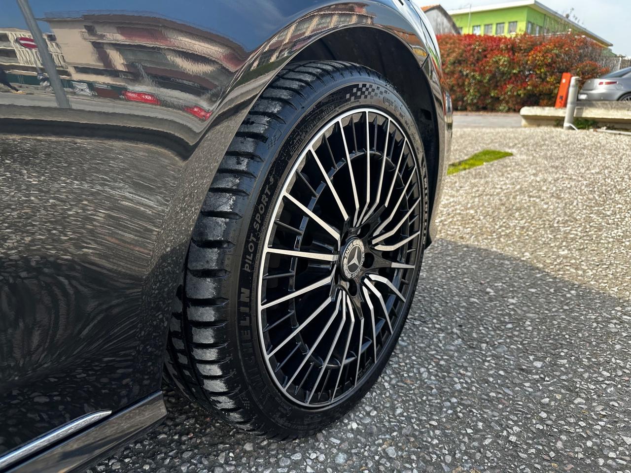 Mercedes-benz E 250 4Matic Automatic Premium
