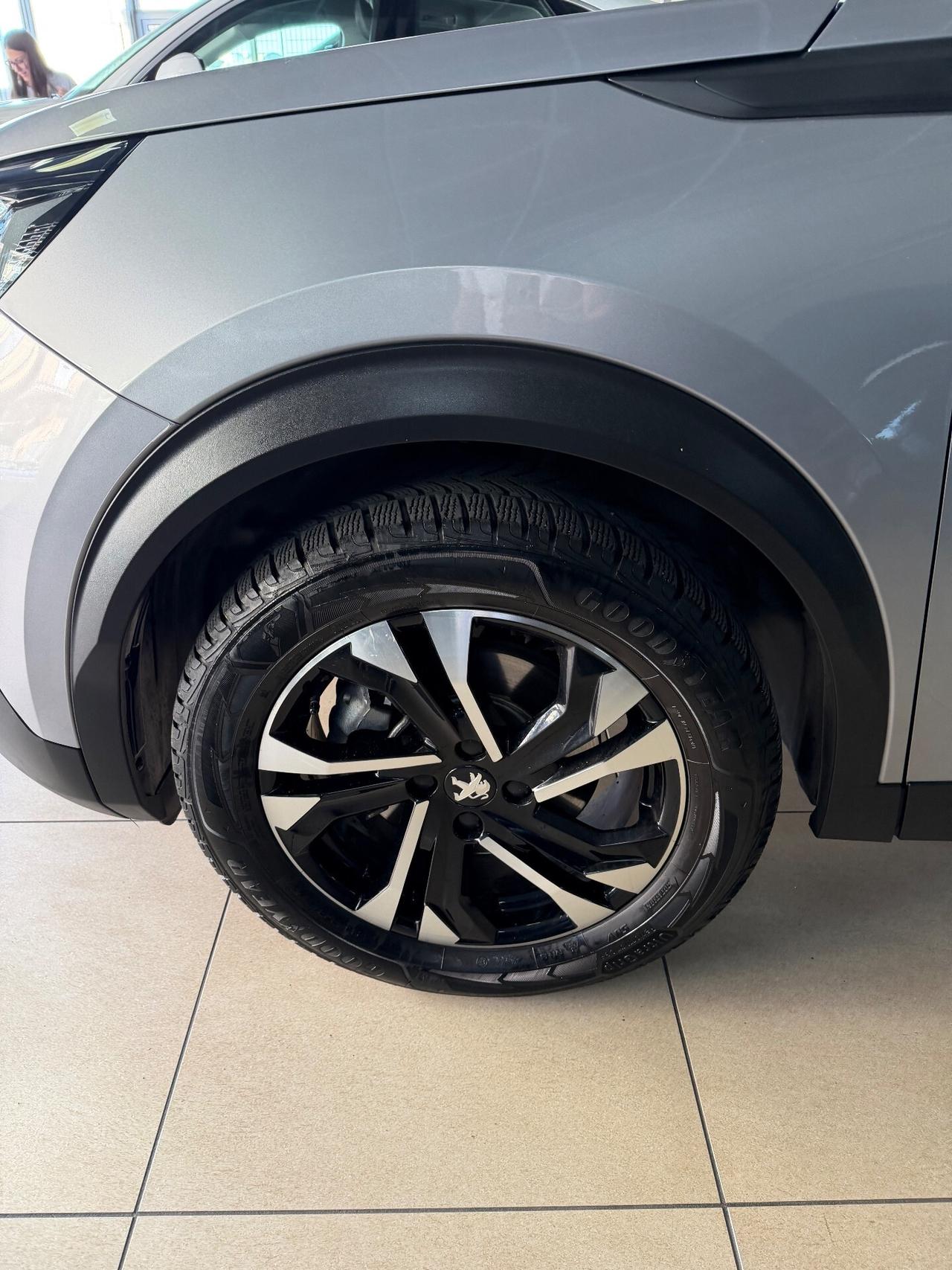 Peugeot 2008 BlueHDi 130 S&S EAT8 Allure Pack