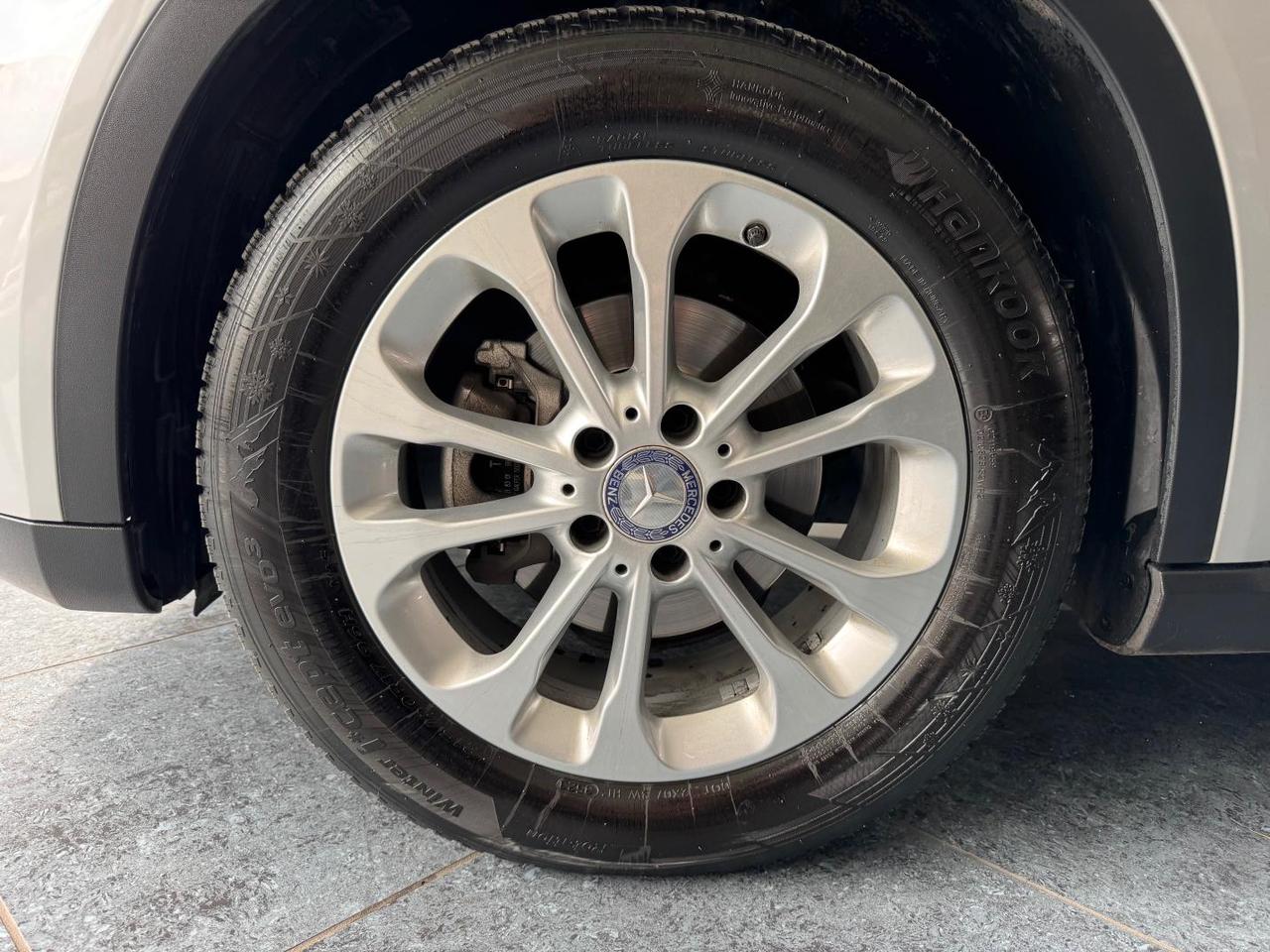 Mercedes-Benz GLA 200 d Sport Navi Pelle Pdc Retrocamera Uniprop