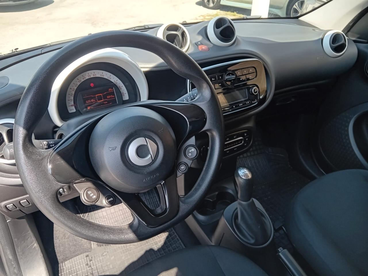 Smart ForFour 70 1.0 Youngster