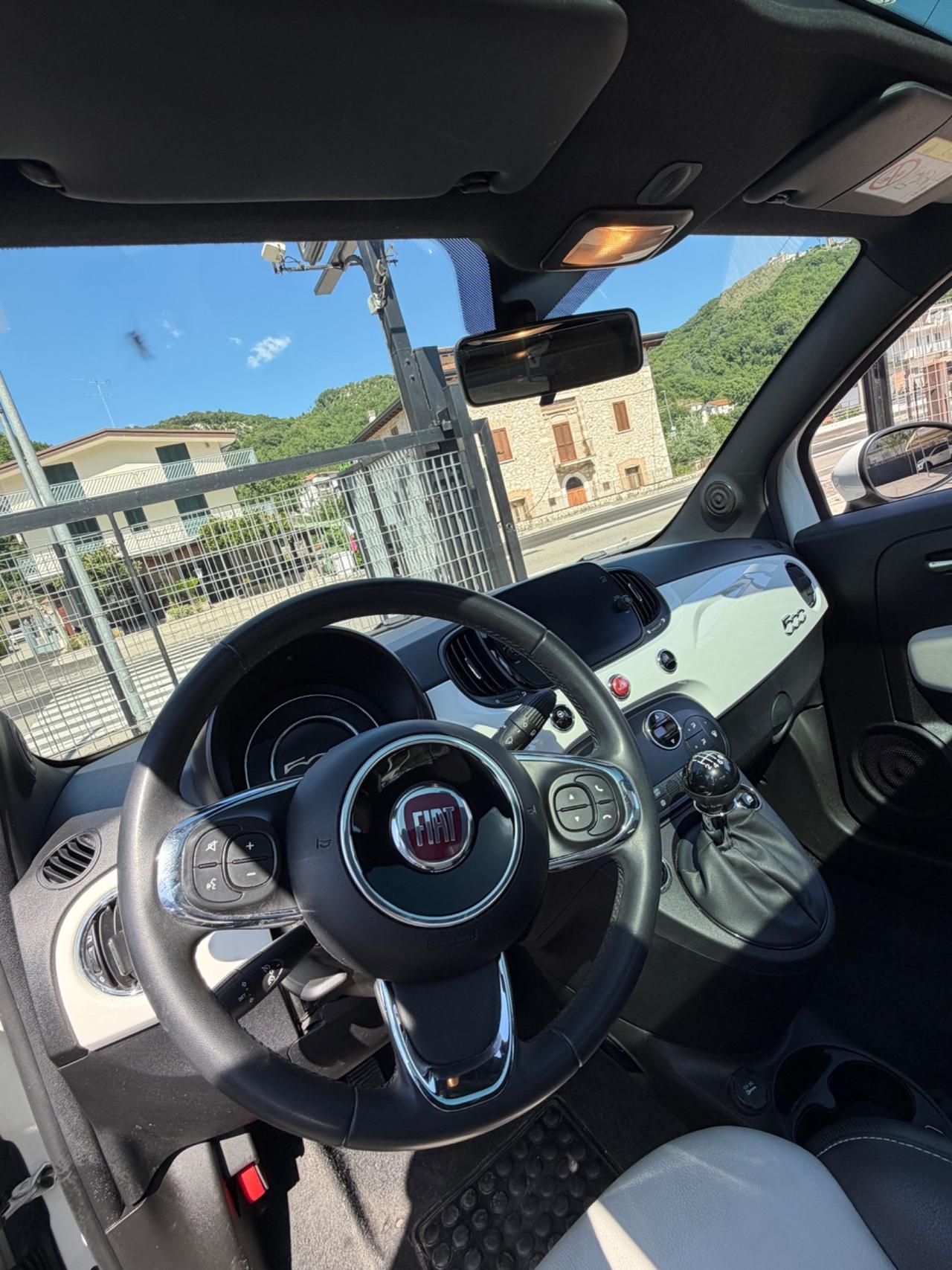 Fiat 500 1.0 Hybrid Dolcevita