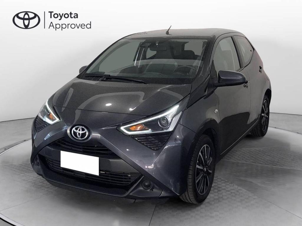 Toyota Aygo 5 Porte 1.0 VVT-i x-play M-MT
