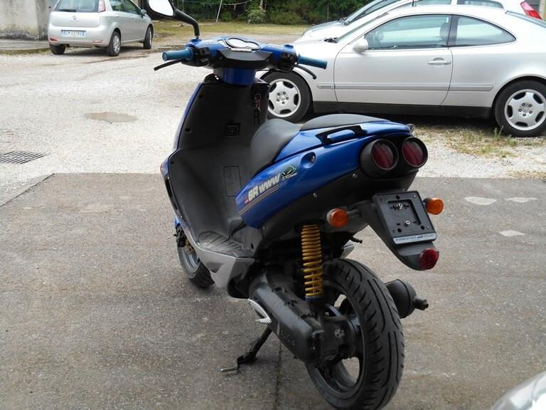 Aprilia SR 50 APRILIA SR 50