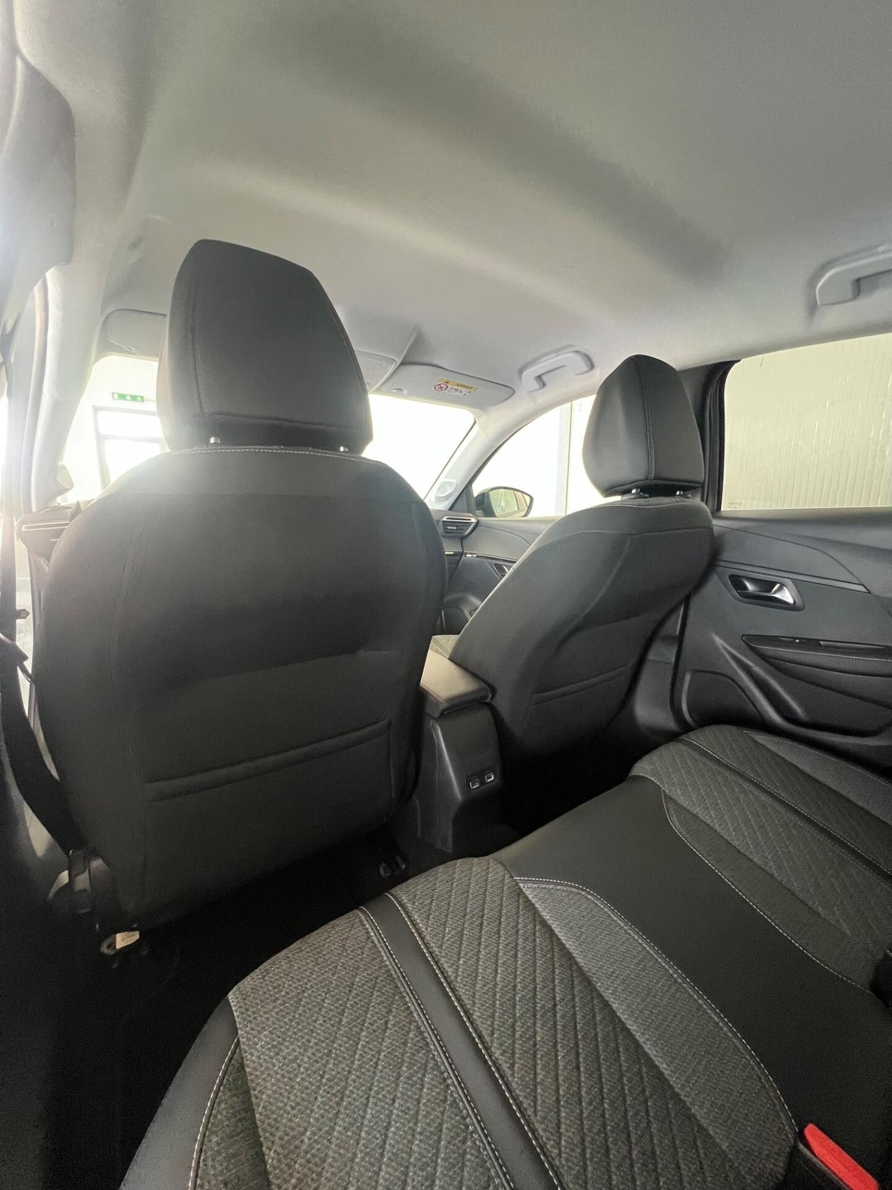 Peugeot 208 PureTech 100 Allure UNICO PROPRIETARIO - possibilità noleggio no scoring