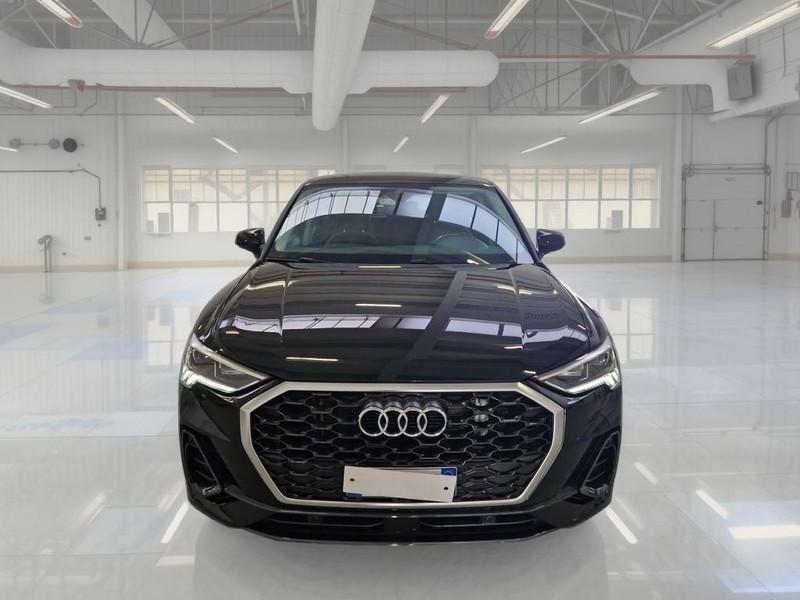 AUDI Q3 SPORTBACK 45 TFSI e S tronic Business Plus