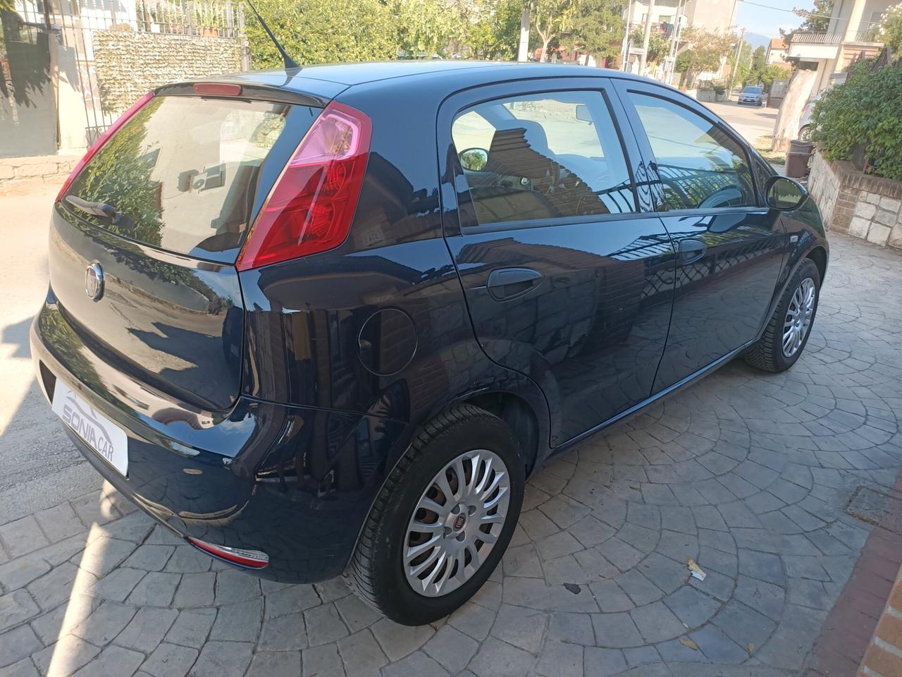 Fiat Punto 1.2 8V 5 porte Lounge con gpl