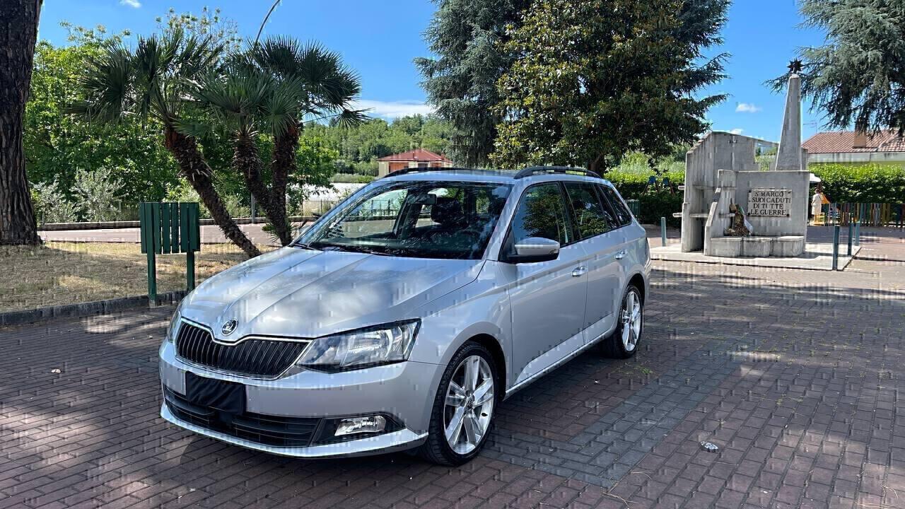 Skoda Fabia 1.4 TDI 90 CV station wagon cerchi da 17,cruise control, comandi al volante,bluethoot,usb