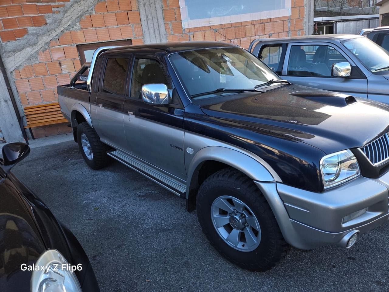 Mitsubishi L200 DOUBLE CAB