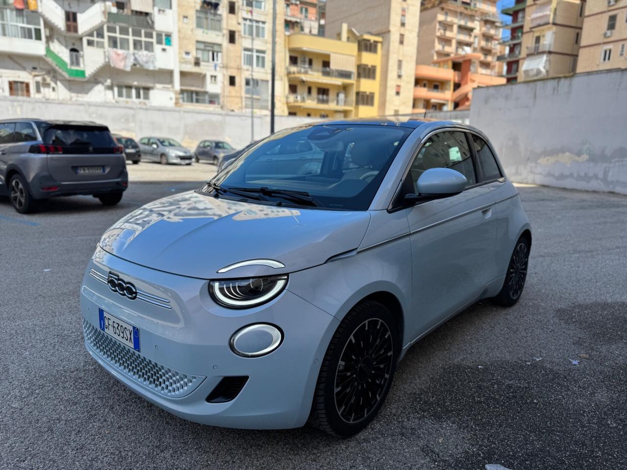 Fiat 500 La Prima Berlina 42 kWh