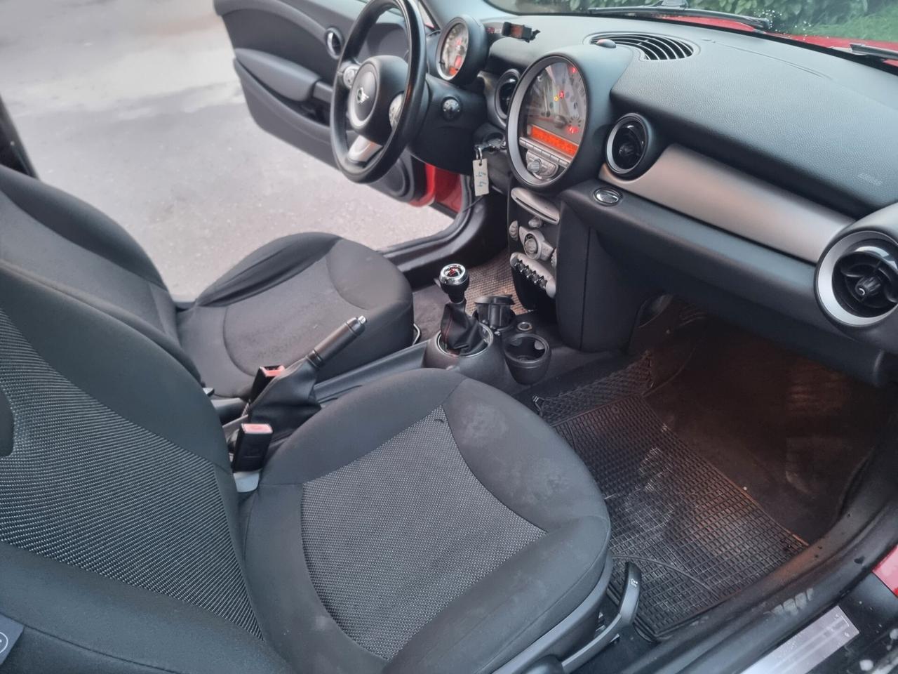 Mini 1.4 16V One Candele da cambiare