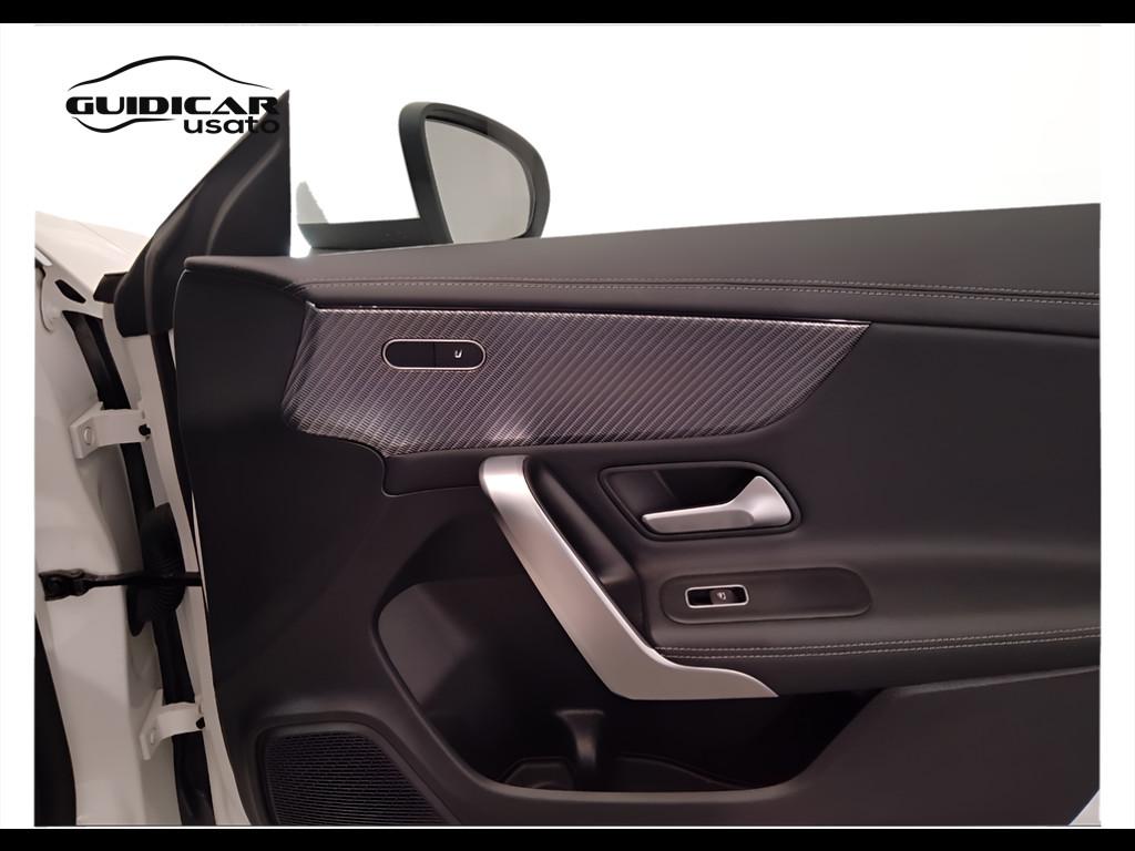 Mercedes-Benz CLA Sh.Brake - X118 2023 - CLA Shooting Brake 180 d Progressive Advanced auto