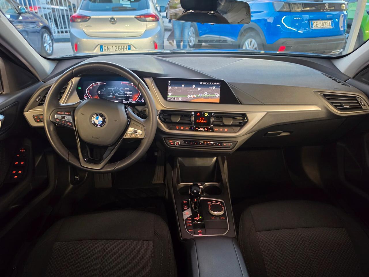 Bmw 116 116d 5p. Business Advantage Automatica