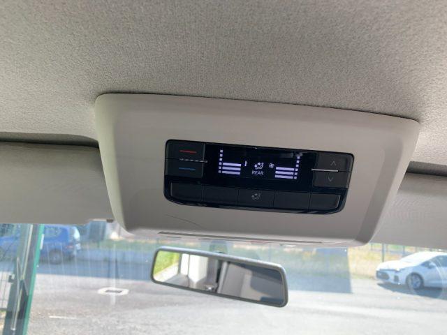 VOLKSWAGEN Transporter 2.0 TDI 150CV PC DSG Kombi Business