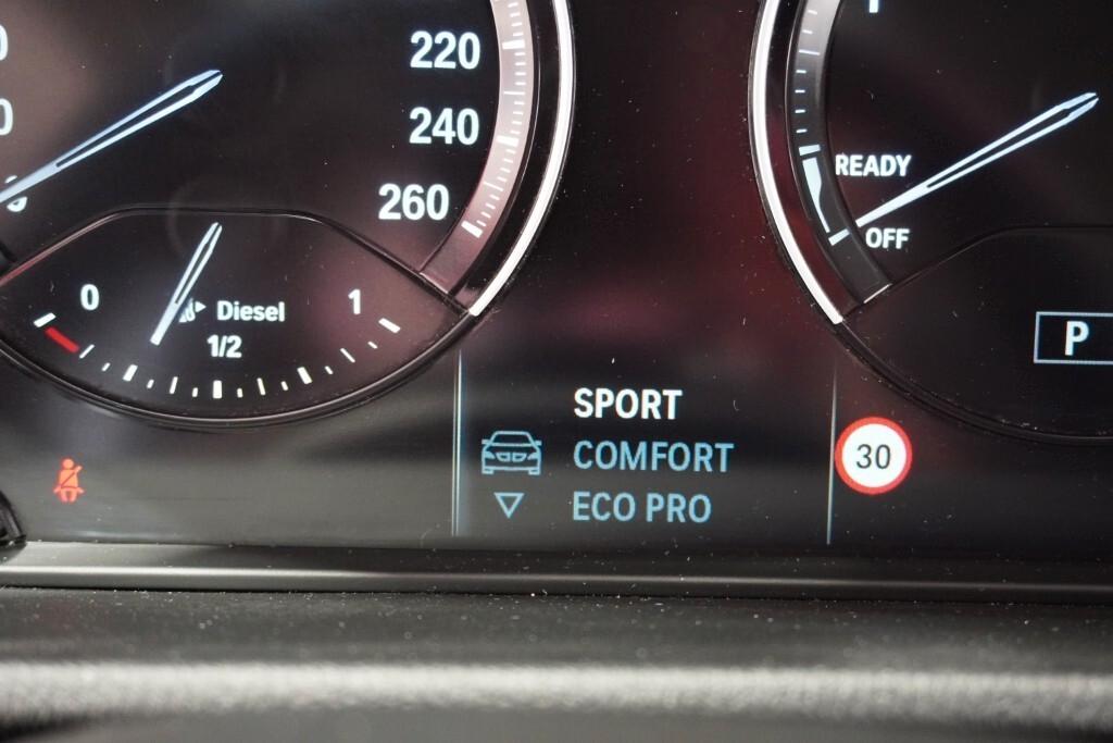 BMW X2 18D 150CV STEPTRONIC X-DRIVE BUSINESS X ( FARI LED - CRUISE - NAVI - CARPLAY - PARK ASSISTANT - CERCHI 17 )
