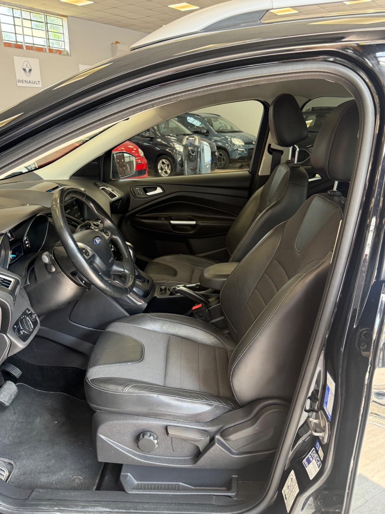 Ford Kuga 2.0 TDCI 150 CV S&S 4WD Vignale