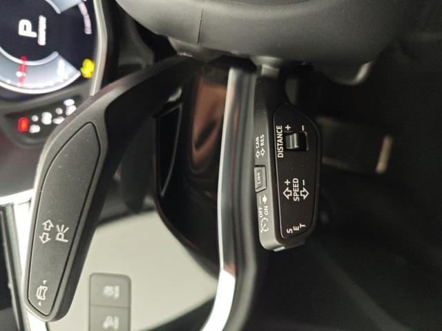 AUDI Q3 40 TDI quattro S tronic Identity Black - TETTO!