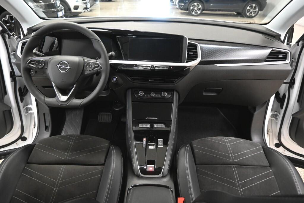 Opel Grandland Ultimate 1.2 Turbo (130 CV) aut.