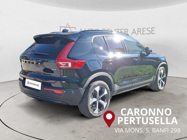 VOLVO XC40 B3 automatico Ultimate Dark