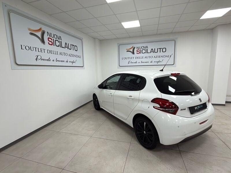 Peugeot 208 BlueHDi 75 5 porte Black Line